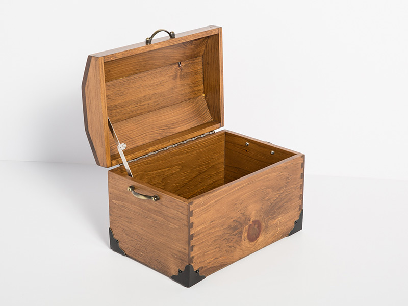 childrens wooden chest